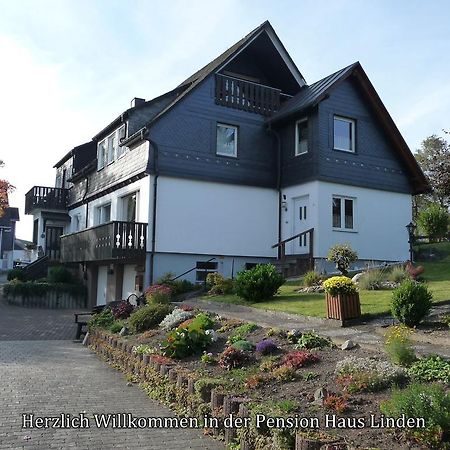 Pension Haus Linden Winterberg Bagian luar foto
